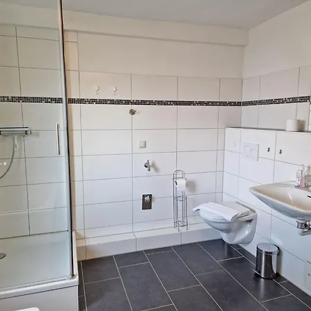 아파트 Ostseeheim - 1 Reihe Mit Meerblick 사스니츠